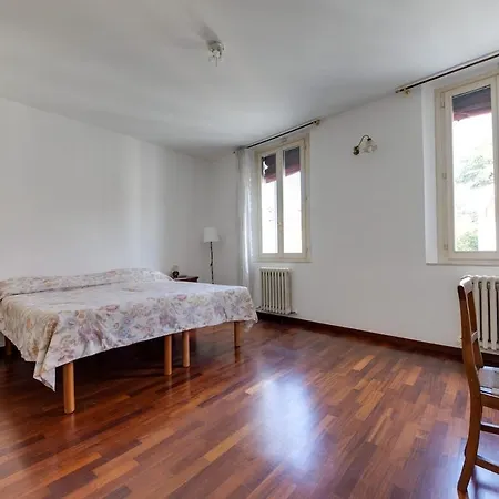 Classy Large House With Garden In Centre * Rimini