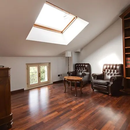 Feriehus Classy Large House With Garden In Centre Rimini